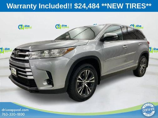 Celestial Silver Metallic 2019 Toyota Highlander LE