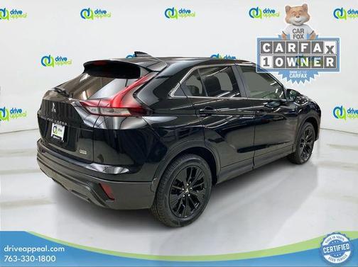 Black 2022 Mitsubishi Eclipse Cross LE