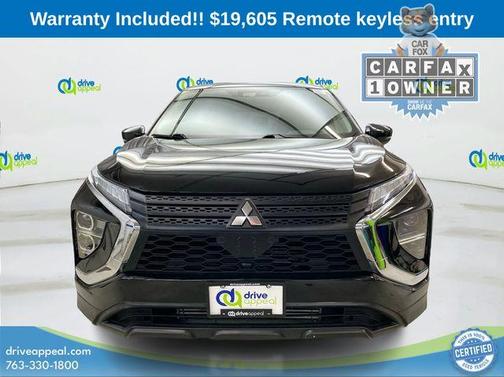 Labrador Black Pearl 2022 Mitsubishi Eclipse Cross LE
