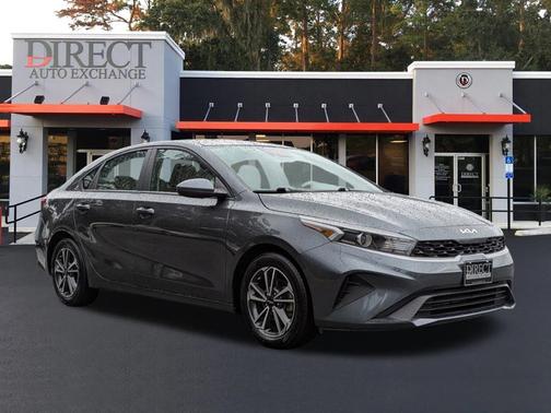 2022 Kia Forte FE