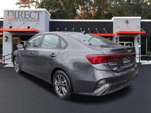 2022 Kia Forte FE