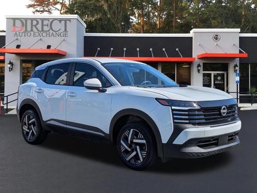 Fresh Powder 2025 Nissan Kicks SV