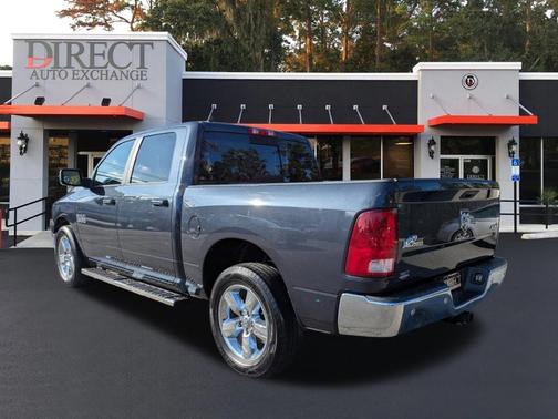 2016 RAM 1500 SLT