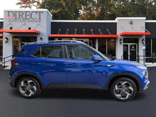 2021 Hyundai VENUE SEL