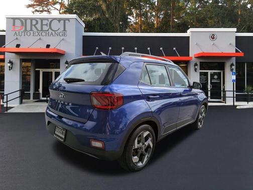 2021 Hyundai VENUE SEL