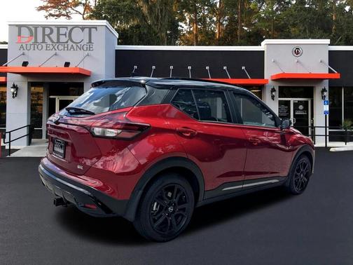 2023 Nissan Kicks SR
