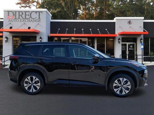 Black 2022 Nissan Rogue SV