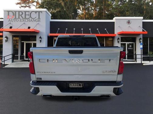Iridescent Pearl Tricoat 2022 Chevrolet Silverado 1500 High Country