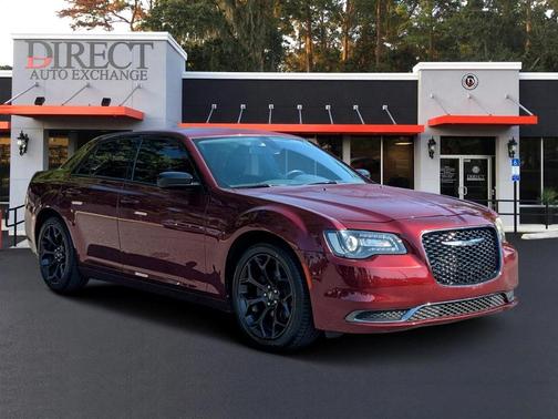 2020 Chrysler 300 Touring