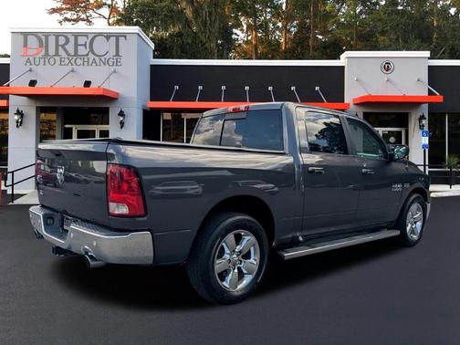2016 RAM 1500 SLT