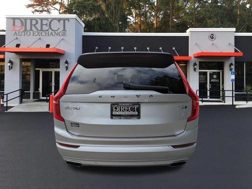 2020 Volvo XC90 T6 Momentum 7 Passenger