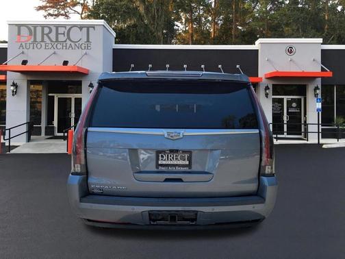 2019 Cadillac Escalade Luxury