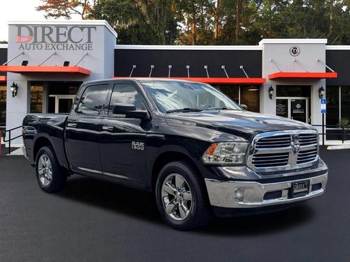 2018 RAM 1500 SLT