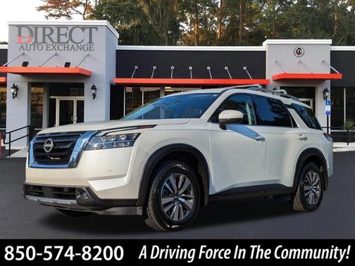 2022 Nissan Pathfinder SL