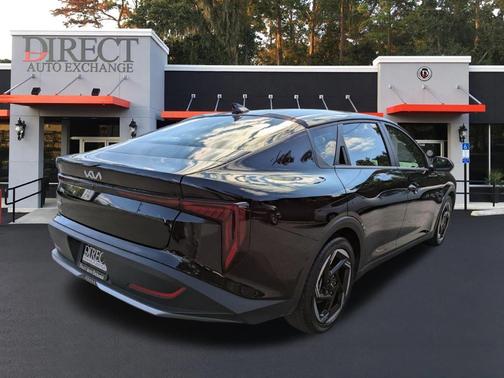 2025 Kia K4 EX