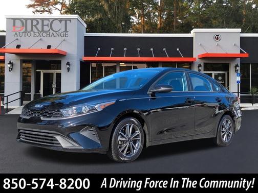 Aurora Black 2024 Kia Forte LXS Sedan