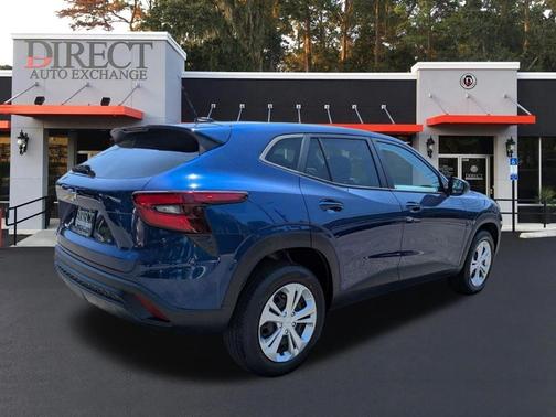 Blue Glow Metallic 2024 Chevrolet Trax LS