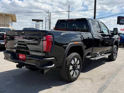 2025 GMC Sierra 3500 Denali