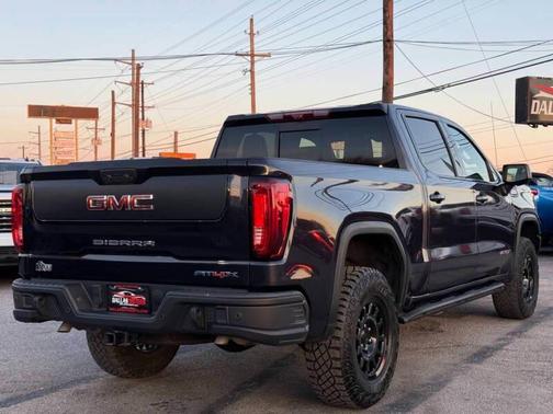 2023 GMC Sierra 1500 AT4X