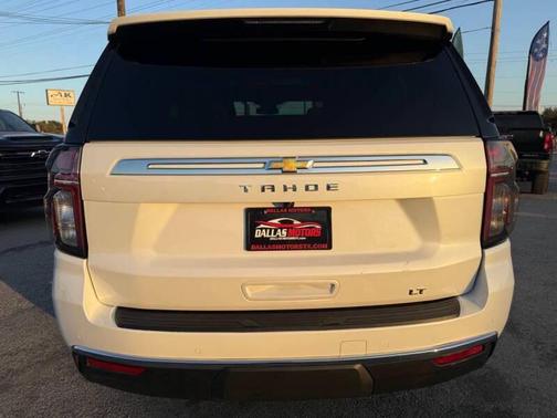 Iridescent Pearl Tricoat 2024 Chevrolet Tahoe LT