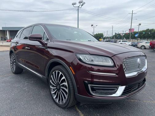 Burgundy 2019 Lincoln Nautilus Black Label