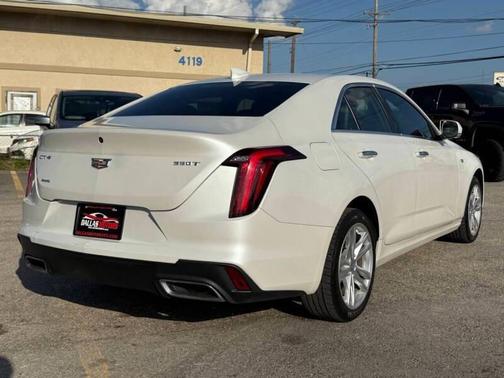 Crystal White Tricoat 2020 Cadillac CT4 Luxury