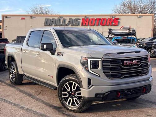 2025 GMC Sierra 1500 AT4