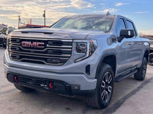 2025 GMC Sierra 1500 AT4