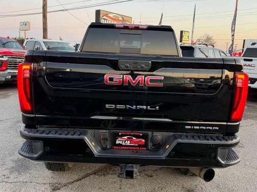 2024 GMC Sierra 2500 Denali
