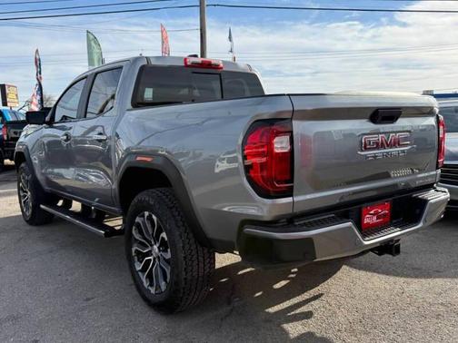 2024 GMC Canyon Denali