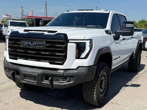 Summit White 2025 GMC Sierra 2500 AT4X Truck