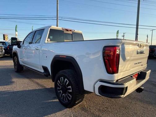 2024 GMC Sierra 2500 Denali Ultimate