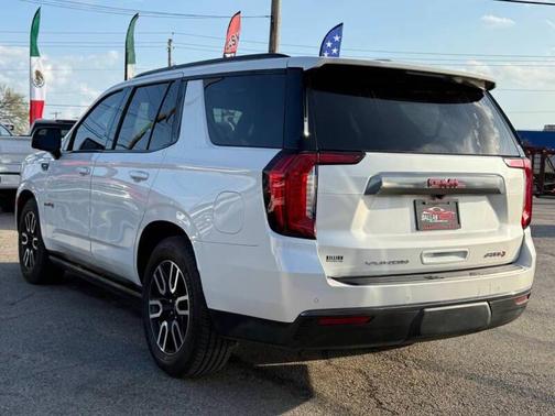 2021 GMC Yukon 4WD AT4
