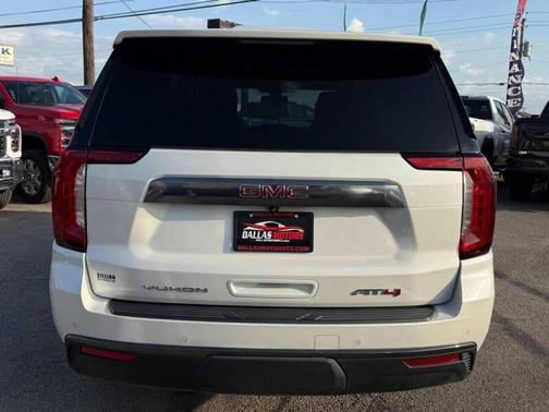 2021 GMC Yukon 4WD AT4