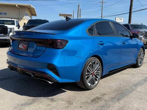 Sporty Blue 2023 Kia Forte GT