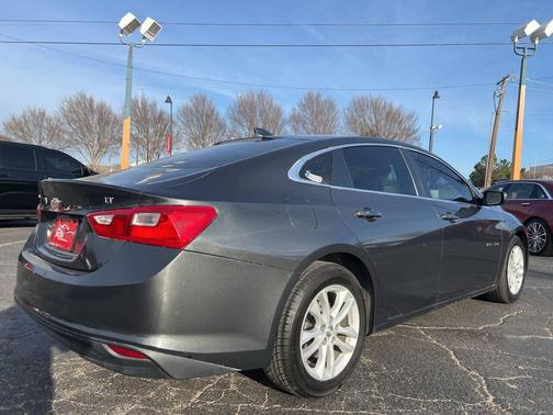 2017 Chevrolet Malibu 1LT