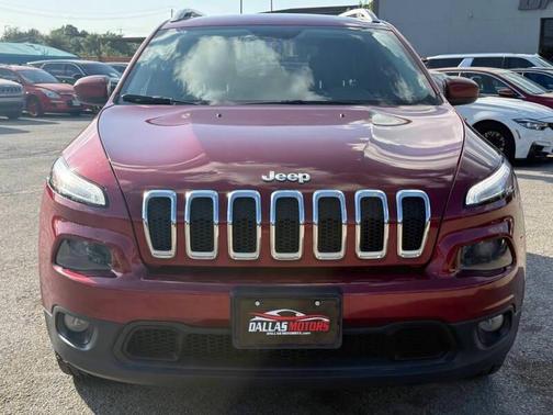 Red 2016 Jeep Cherokee Latitude