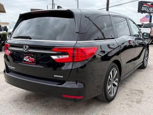 Crystal Black Pearl 2022 Honda Odyssey Touring