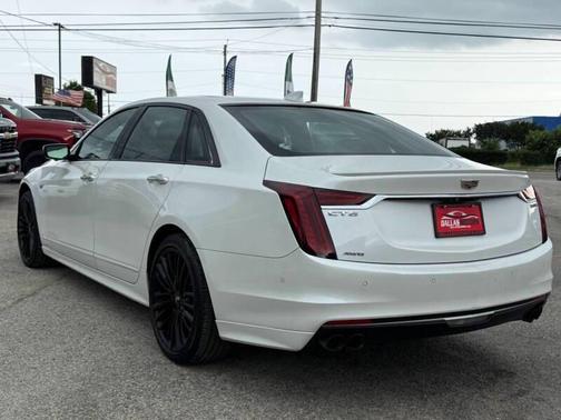 Crystal White Tricoat 2019 Cadillac CT6 Sport