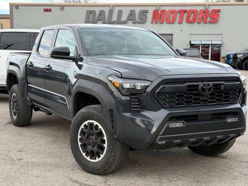 2024 Toyota Tacoma TRD Off Road