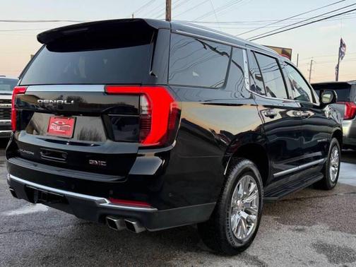 2025 GMC Yukon Denali