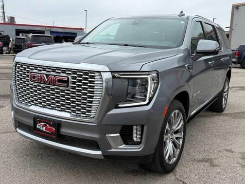 Satin Steel Metallic 2022 GMC Yukon XL Denali SUV