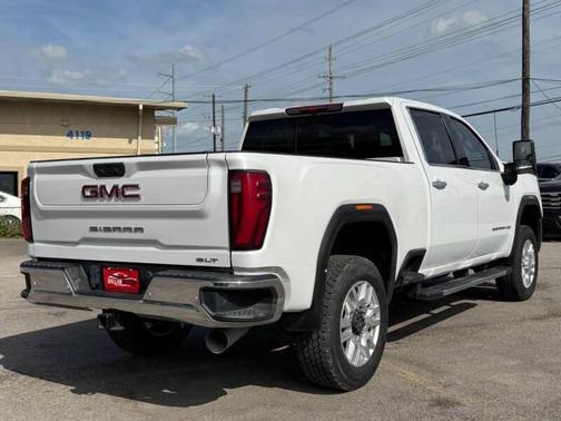 White 2024 GMC Sierra 2500 SLT