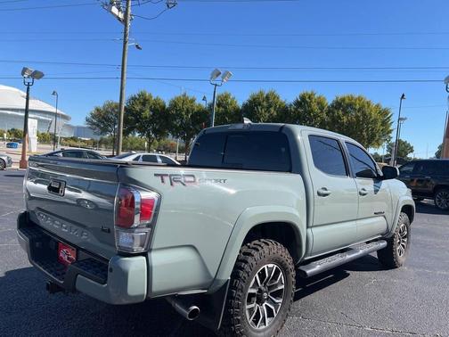 2022 Toyota Tacoma TRD Sport