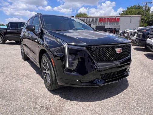 2025 Cadillac XT4 Sport