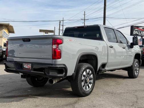 2024 Chevrolet Silverado 2500 Custom