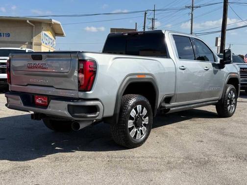 2025 GMC Sierra 2500 Denali