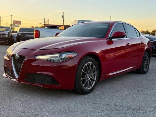2019 Alfa Romeo Giulia Sport