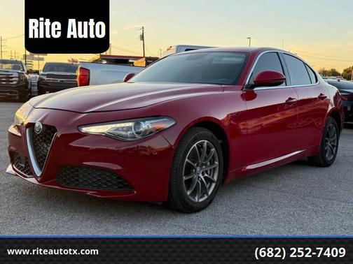 2019 Alfa Romeo Giulia Sport
