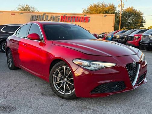2019 Alfa Romeo Giulia Sport